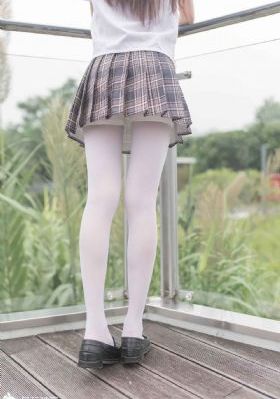 欧美女白虎_无删减在线播放